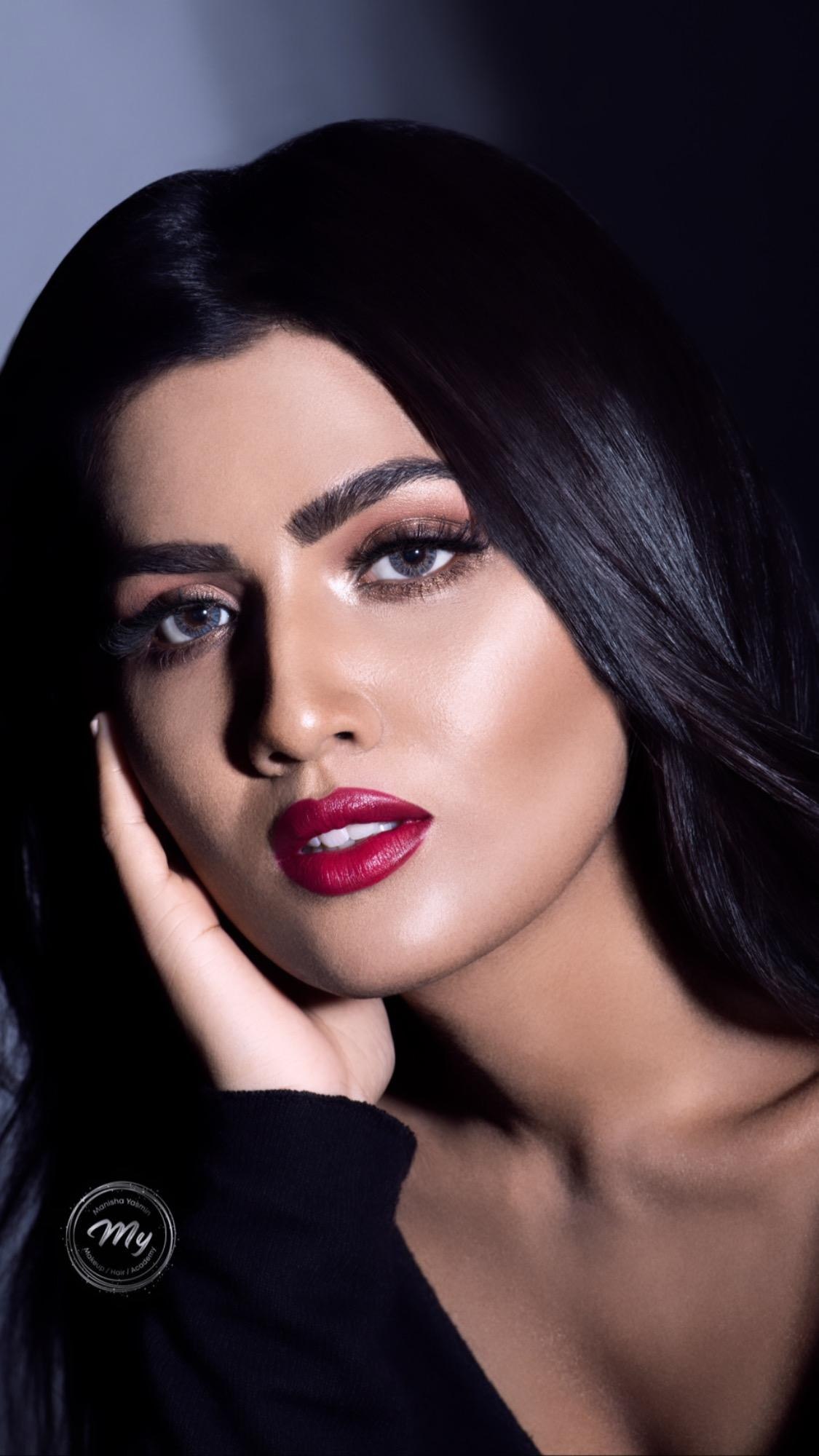Luminous HD glam with classic red lip — the finish Manisha's luxury kit delivers
